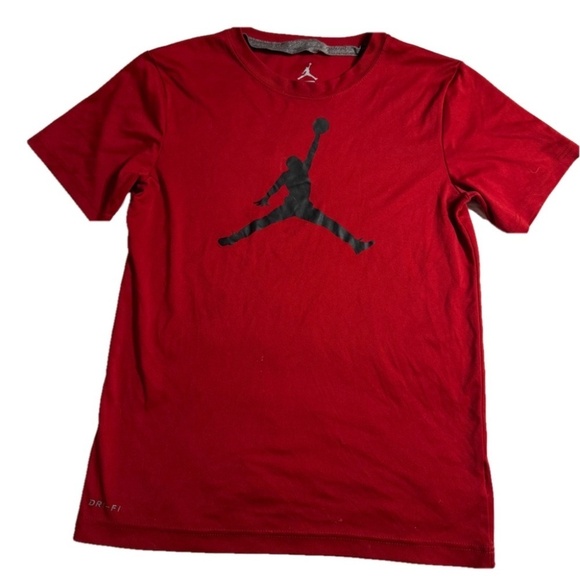 Nike Air Jordan DriFit Short Sleeve Activewear Athletic Red Tee T-Shir Top Boy L - Picture 1 of 5
